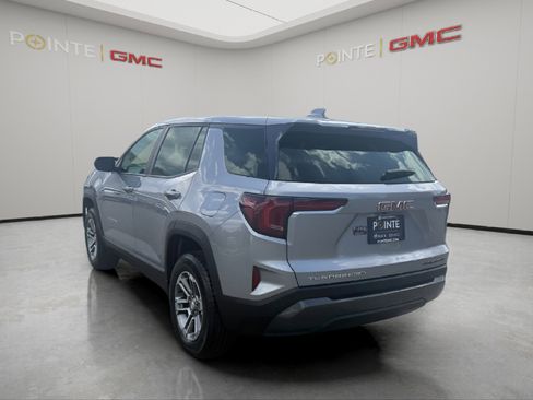 Used 2025 GMC Terrain Elevation AWD/4WD image 6