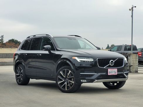 Used 2019 Volvo XC90 T6 Momentum w/ Advanced Package image 1
