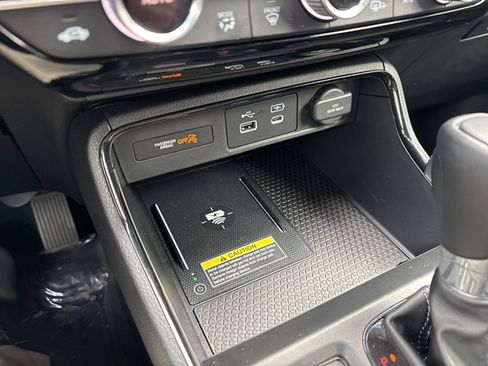 Used 2025 Honda CR-V EX-L image 17