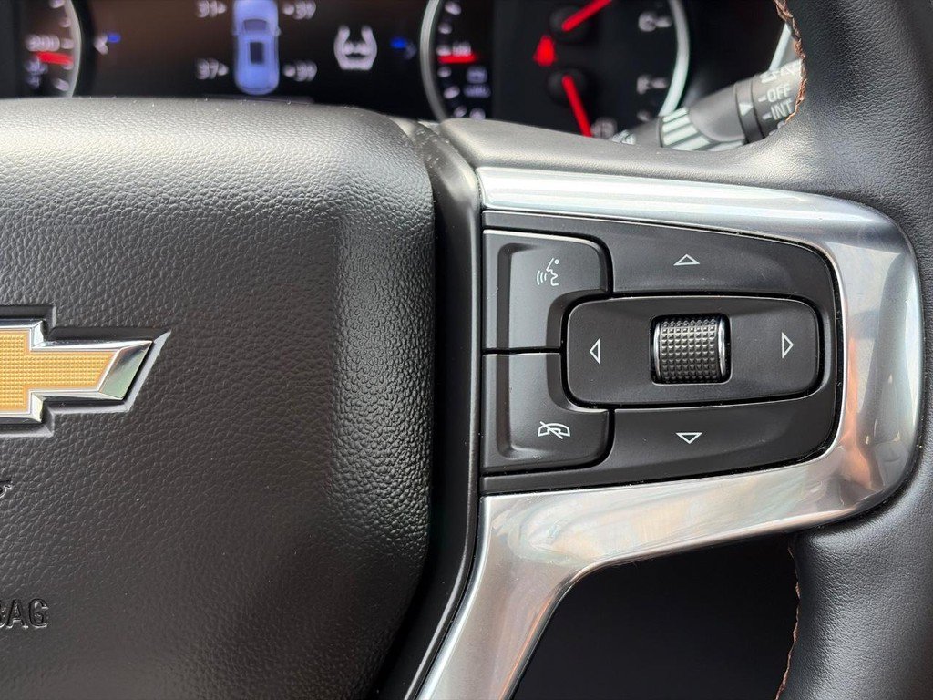 Used 2023 Chevrolet Blazer Premier w/ Driver Confidence II Package AWD/4WD image 27