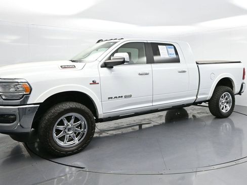 Used 2022 RAM 2500 Limited AWD/4WD image 3