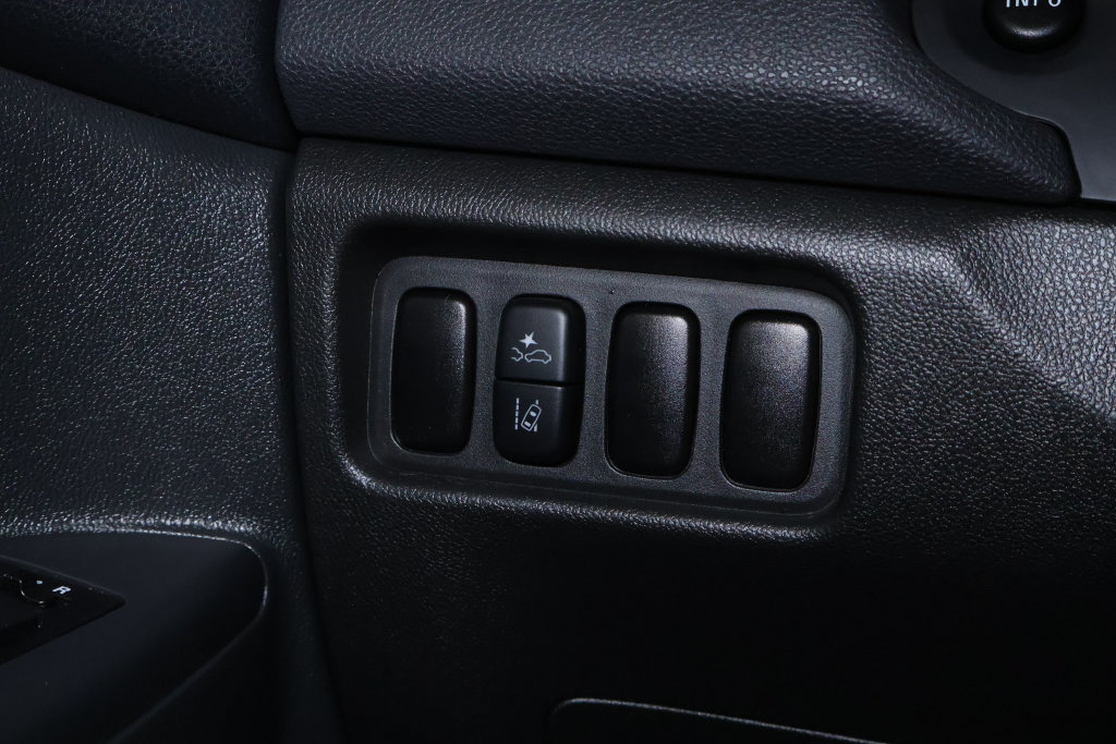 Used 2025 Mitsubishi Outlander Sport AWD image 23