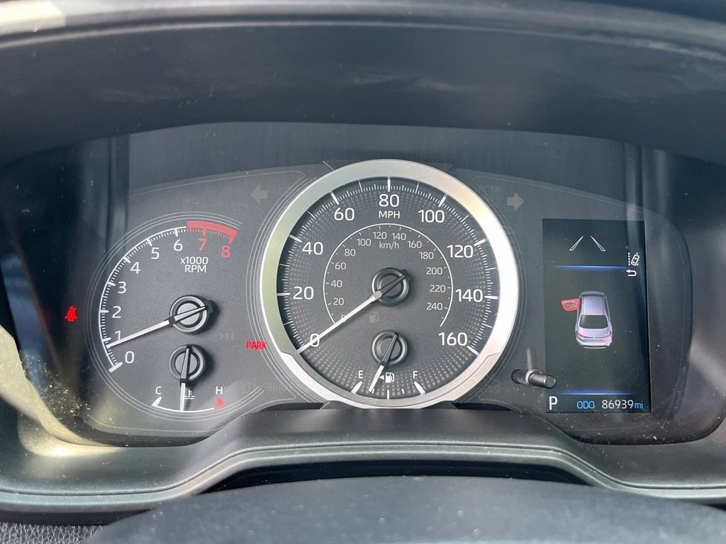 Used 2022 Toyota Corolla LE FWD image 18