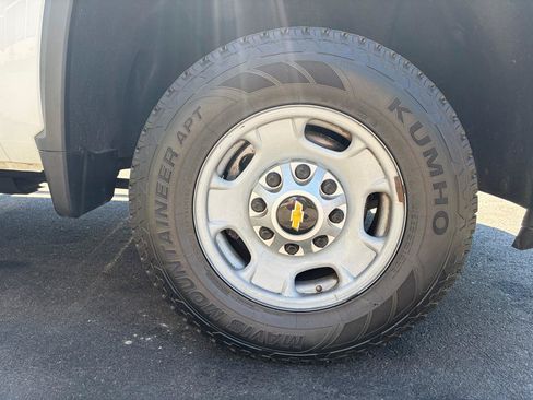 Used 2020 Chevrolet Silverado 2500 W/T w/ WT Fleet Convenience Package AWD/4WD image 18