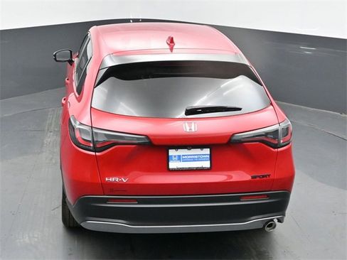 Used 2025 Honda HR-V Sport image 30