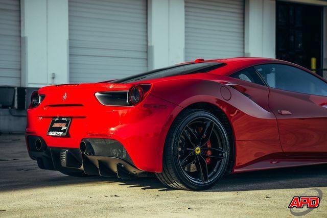 Used 2018 Ferrari 488 GTB RWD image 59