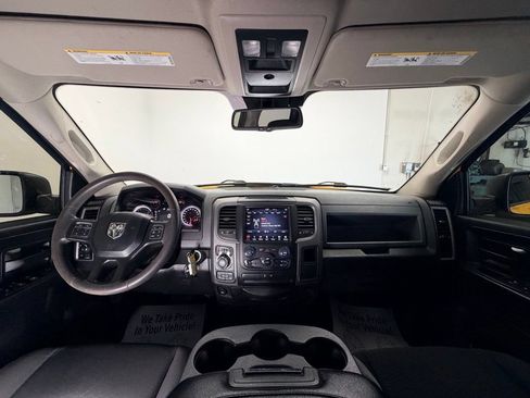 Used 2019 RAM 1500 Express w/ Wheel & Sound Group AWD/4WD image 10