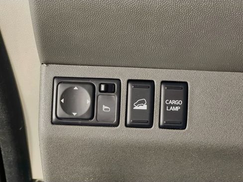 Used 2017 Nissan Frontier SV AWD/4WD image 11