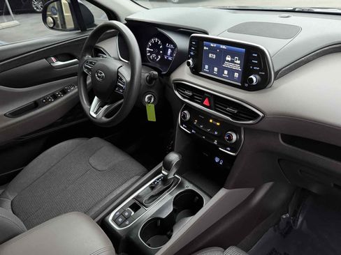 Used 2020 Hyundai Santa Fe SE image 49