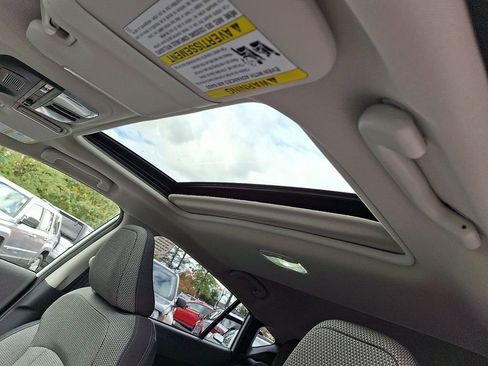 Certified 2024 Subaru Crosstrek 2.0i Premium image 12