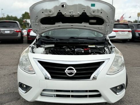 Used 2019 Nissan Versa SV w/ SV Special Edition Package image 16