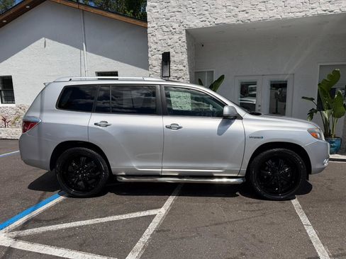 Used 2009 Toyota Highlander Limited AWD/4WD image 20