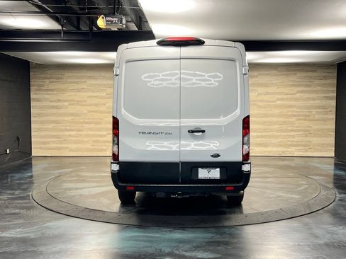 Used 2022 Ford Transit 250 Medium Roof AWD image 20