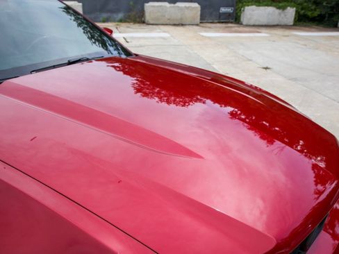 Used 2011 Ford Mustang GT Premium w/ Electronics Pkg RWD image 40