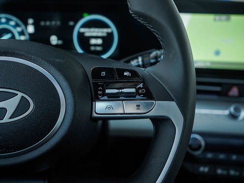 New 2026 Hyundai Elantra Limited image 20