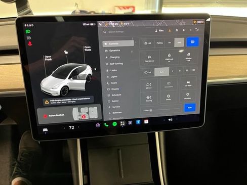 Used 2021 Tesla Model Y Long Range AWD/4WD image 28