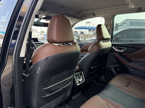 Used 2023 Subaru Forester Touring w/ Popular Package #3 image 29
