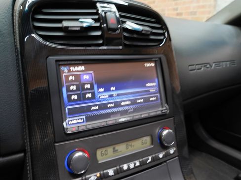 Used 2008 Chevrolet Corvette Coupe w/ Z51 Performance Package RWD image 60