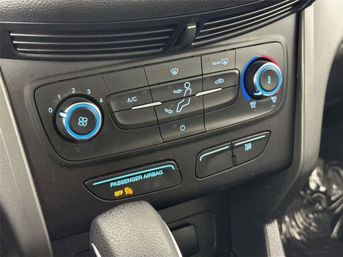 Used 2018 Ford Escape S image 21