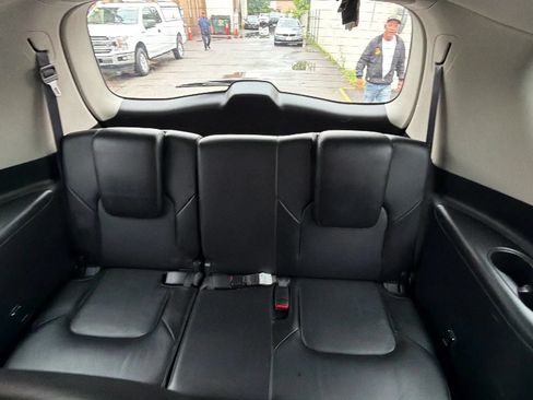 Used 2017 INFINITI QX80 4WD w/ Driver Assistance Package image 29