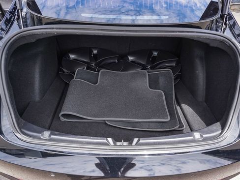 Used 2018 Tesla Model 3 Long Range RWD image 25