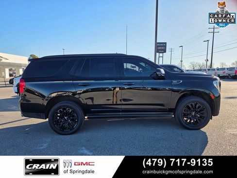 Used 2023 GMC Yukon Denali Ultimate AWD/4WD image 9