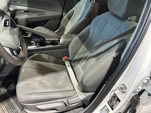 Certified 2024 Hyundai Elantra SEL w/ Convenience Package FWD image 7