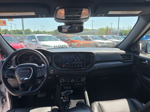 Used 2025 Dodge Durango GT AWD/4WD image 29
