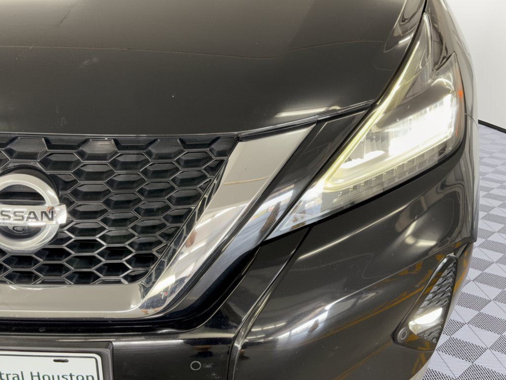Used 2021 Nissan Murano SL w/ SL Moonroof Package FWD image 12