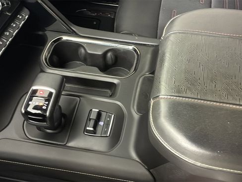 Used 2023 GMC Sierra 1500 AT4X image 21