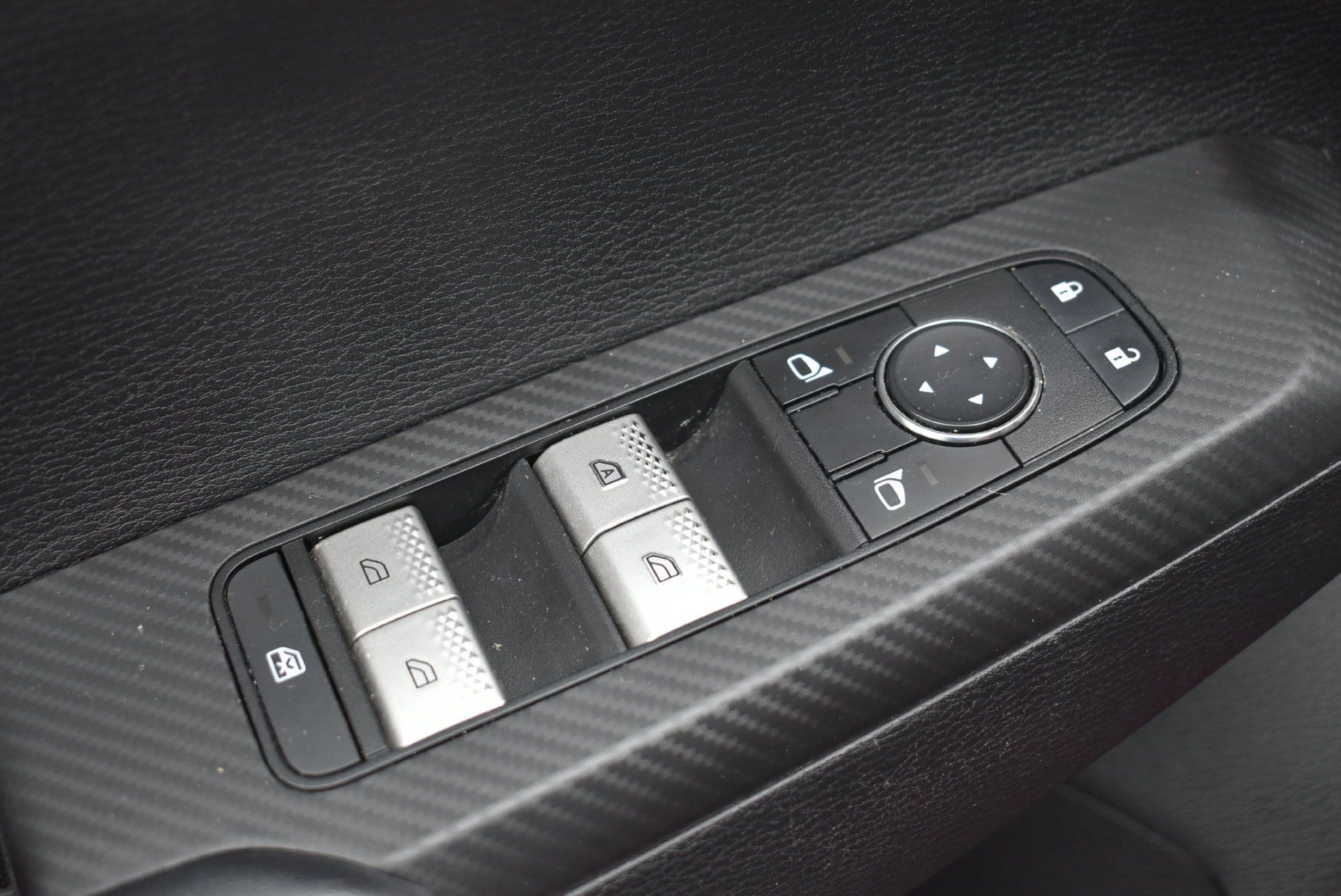 Used 2022 Mitsubishi Outlander ES AWD/4WD image 13