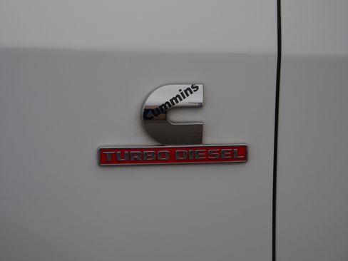 Used 2019 RAM 2500 Big Horn image 19