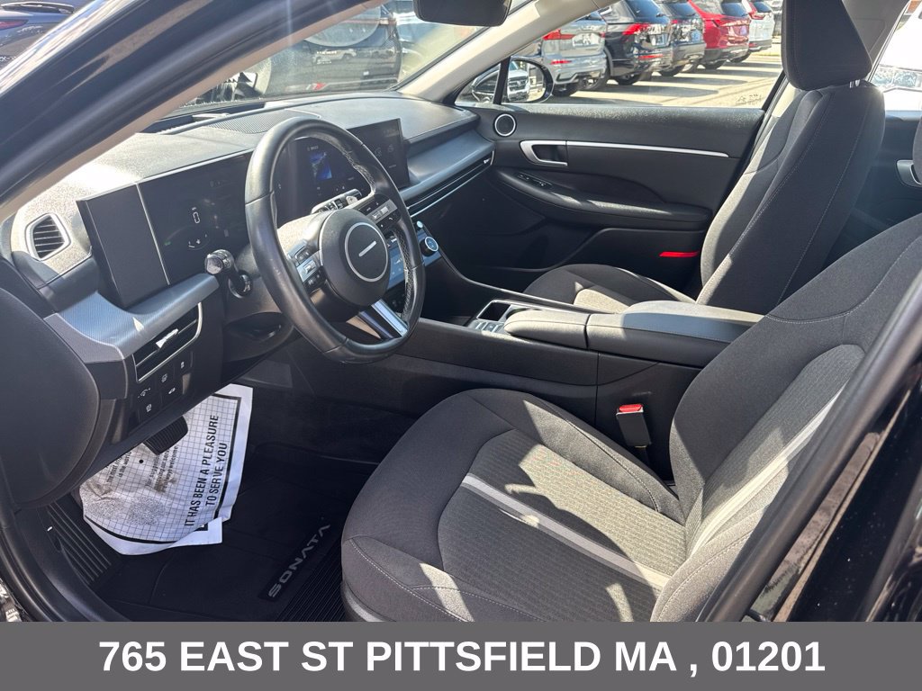 Used 2025 Hyundai Sonata SEL FWD image 15