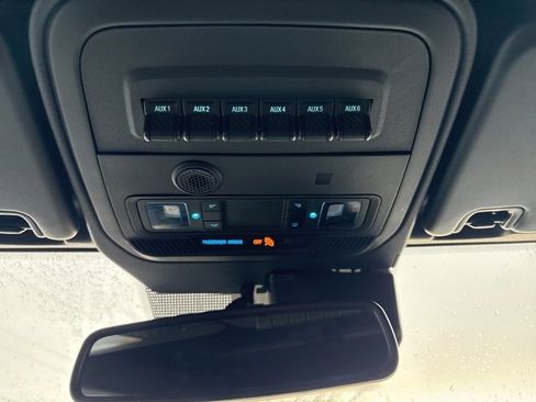 Used 2024 Ford Bronco Badlands image 28