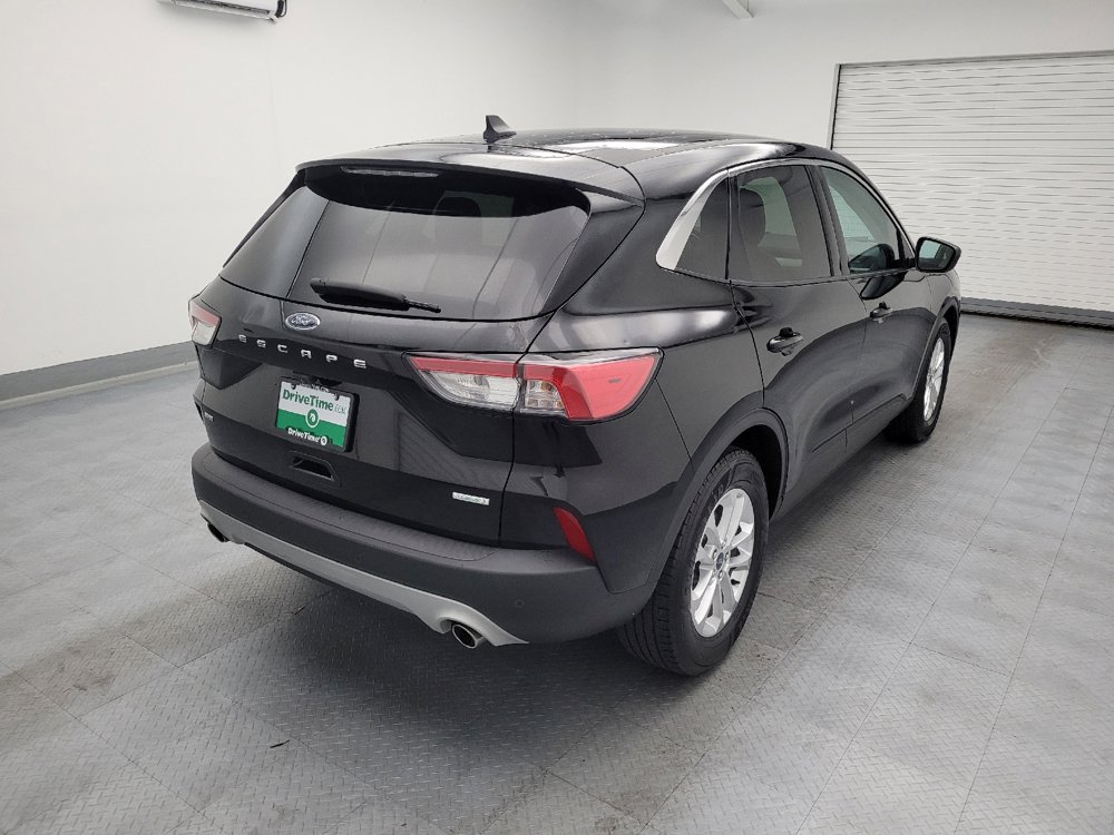 Used 2020 Ford Escape SE FWD image 9