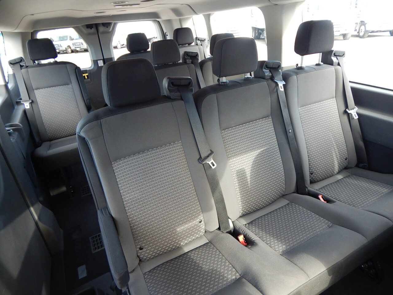Used 2024 Ford Transit 350 XLT RWD image 12