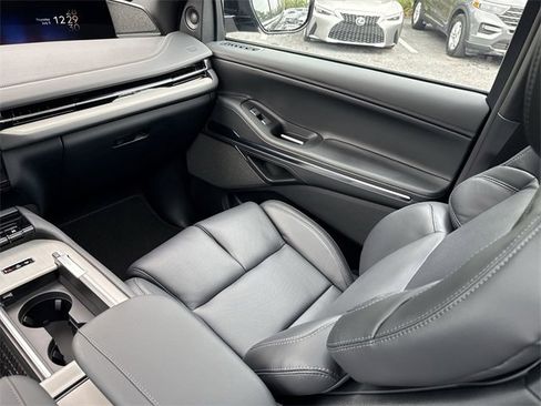 New 2025 Lincoln Navigator Reserve w/ Jet Appearance Package image 19