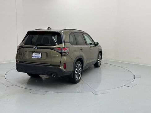 Used 2026 Subaru Forester Touring AWD/4WD image 6