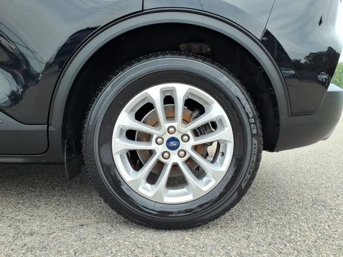 Used 2021 Ford Escape SE w/ Convenience Package FWD image 21