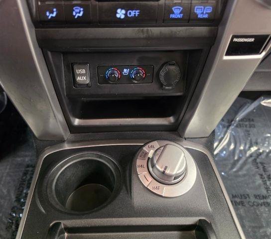 Used 2017 Toyota 4Runner Limited AWD/4WD image 21