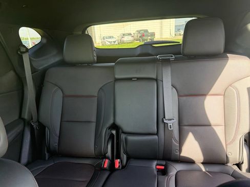 Used 2021 Chevrolet Blazer RS w/ Enhanced Convenience Package FWD image 10