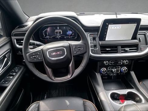 Used 2024 GMC Yukon AT4 w/ AT4 Premium Package AWD/4WD image 3
