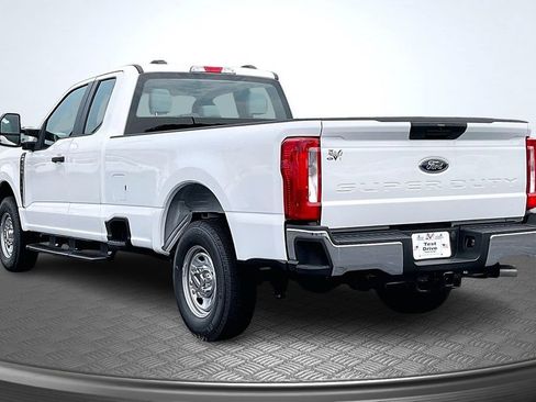 New 2026 Ford F350 XL w/ XL Chrome Package RWD image 3
