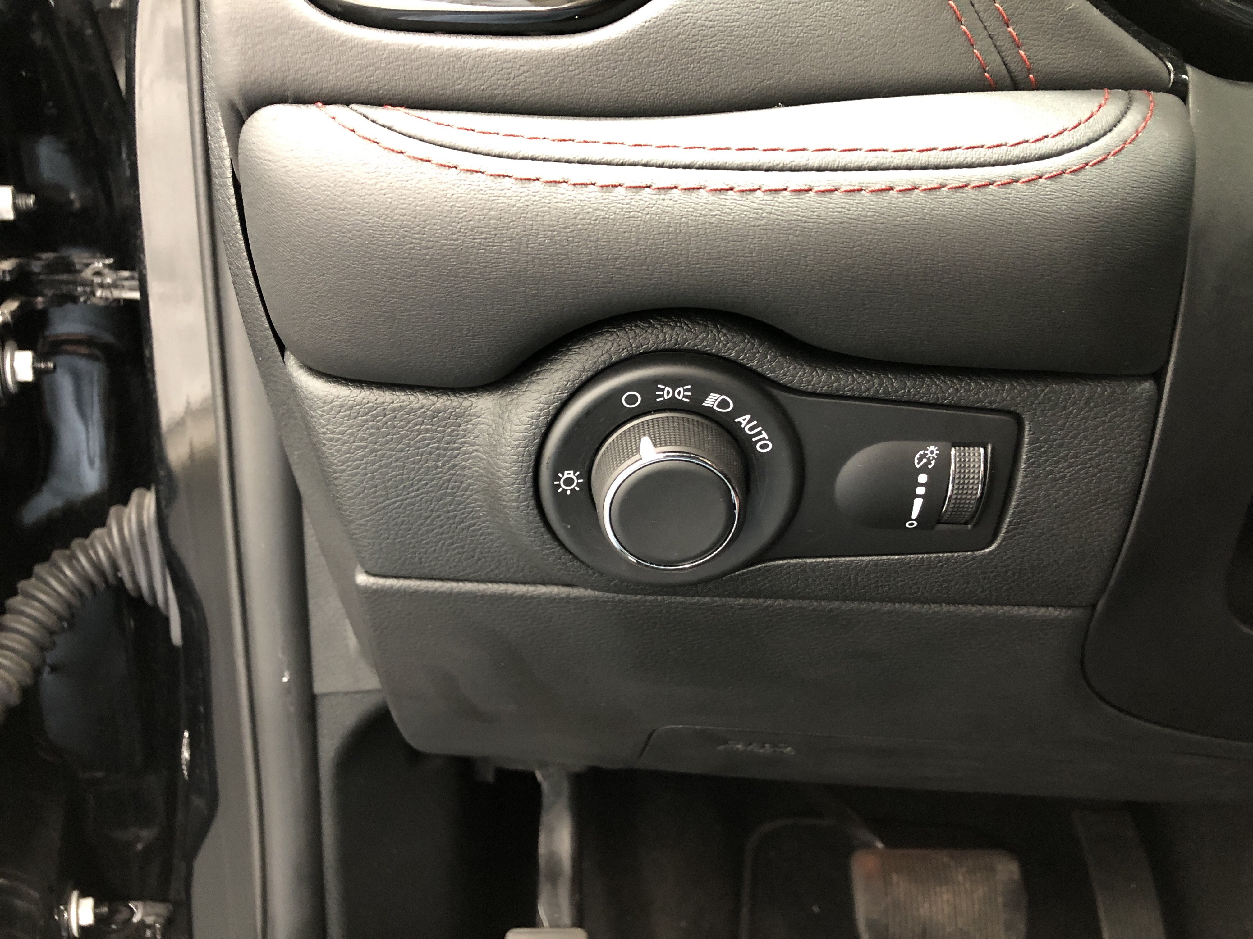 Certified 2024 Dodge Durango R/T AWD/4WD image 19