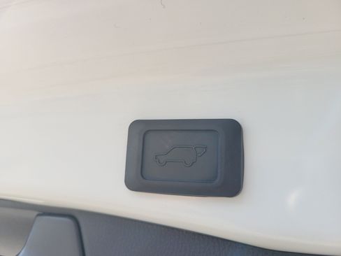 Certified 2025 Toyota RAV4 XLE Premium FWD image 12