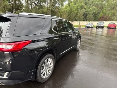 Used 2019 Chevrolet Traverse Premier AWD/4WD image 6
