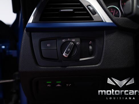 Used 2020 BMW 430i Coupe w/ M Sport Package image 38