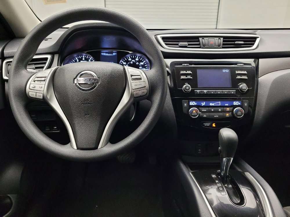 Used 2015 Nissan Rogue SV AWD/4WD image 22