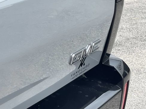 New 2025 GMC Hummer EV 3X AWD/4WD image 41