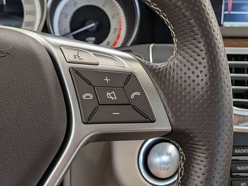 Used 2014 Mercedes-Benz E 350 4MATIC Sedan image 20